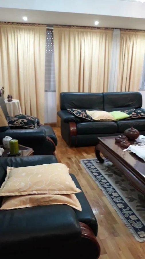 Apartment In Portela Near The Airport Lissabon
